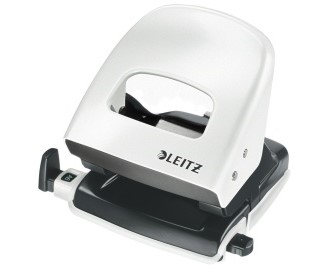 Hullemaskin LEITZ 5008 2H 30 ark hvit
